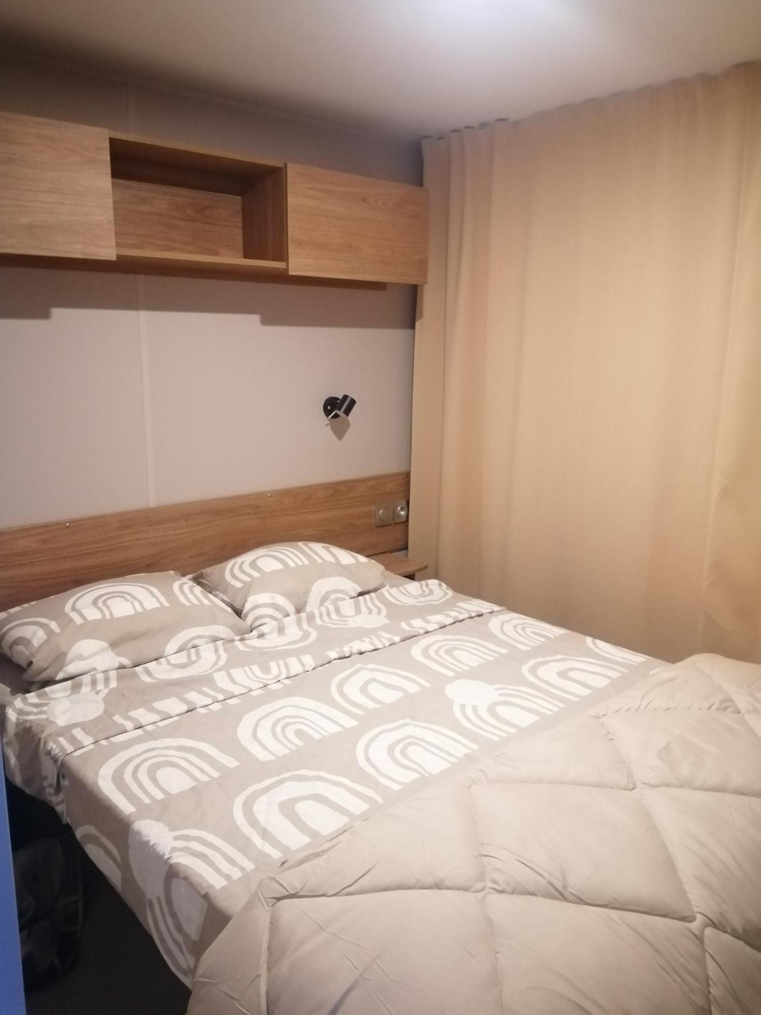 Camping Mobil Bord D'eau 4 Etoiles Les Viviers Lège-Cap-Ferret