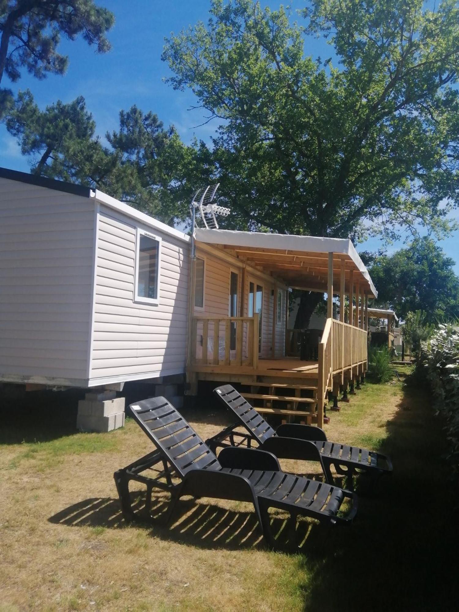 Camping Mobil Bord D'eau 4 Etoiles Les Viviers Lège-Cap-Ferret